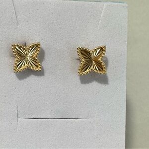 14k Gold Textured Stud Earrings